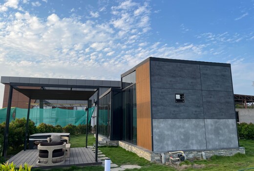 Longwood 3 | Romantic Luxury cabin with Jacuzzi in Hyderabad by Homeyhuts