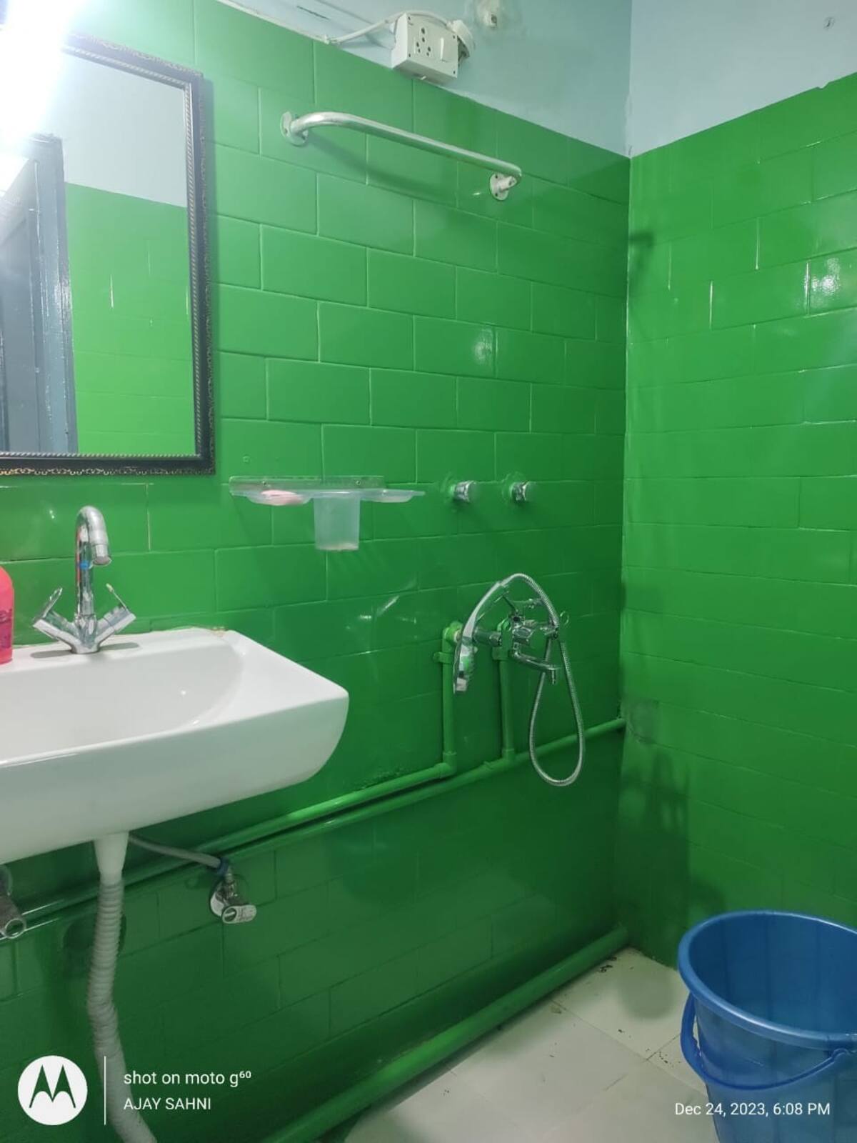 4 BHK party friendly villa with Kitchen, Living Area, Private Terrace - Tap to explore photos