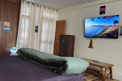 Mountain Breeze Homestay (meclo), Dharamshala