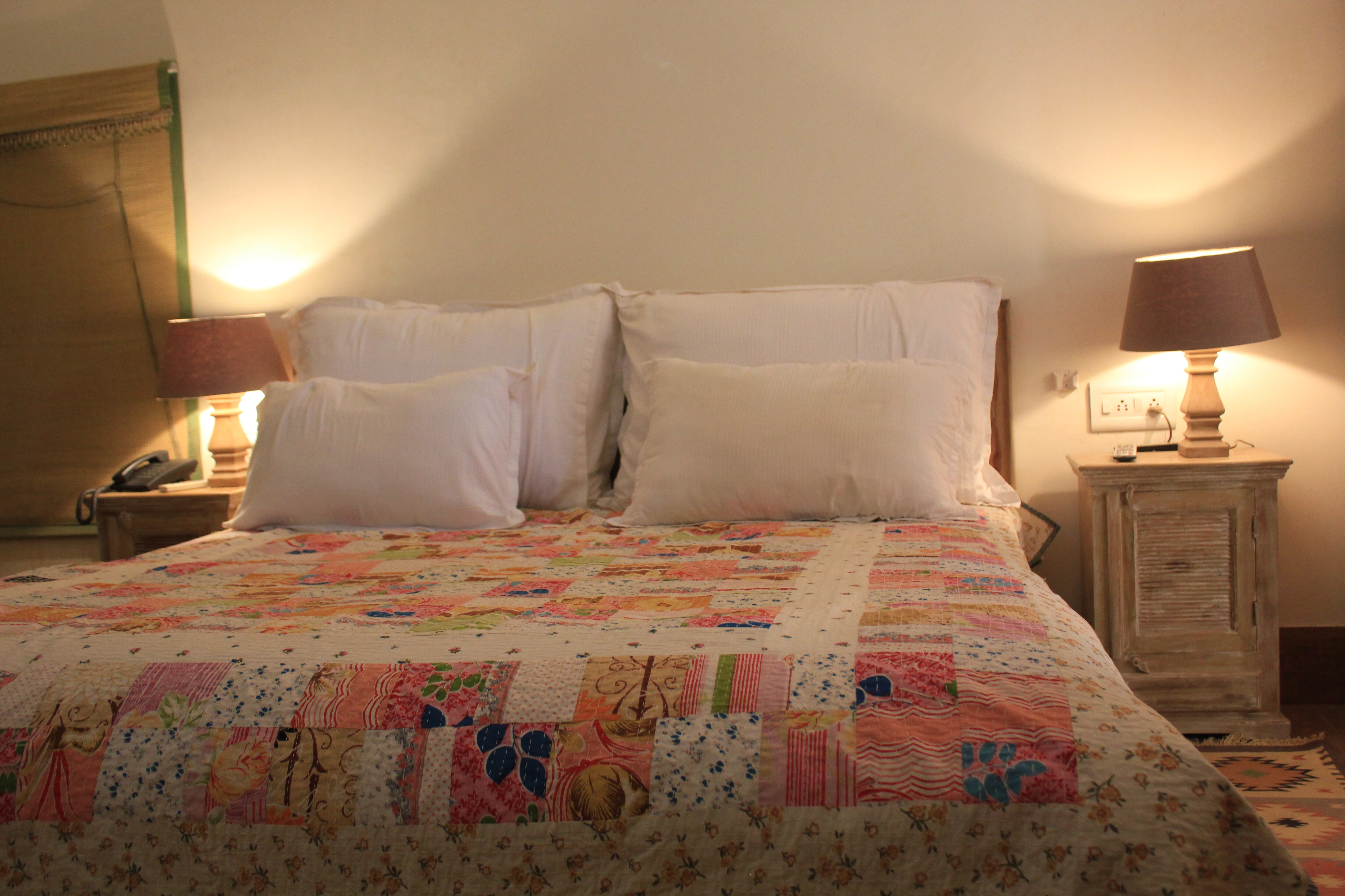 Jamwai Resort | Rooms & Restaurant - Tap to explore photos