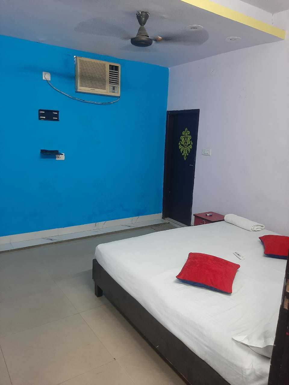 Hotel O RL Residency - Tap to explore photos