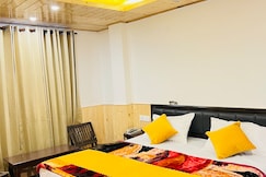 Hotel galaxy inn manali, Manali