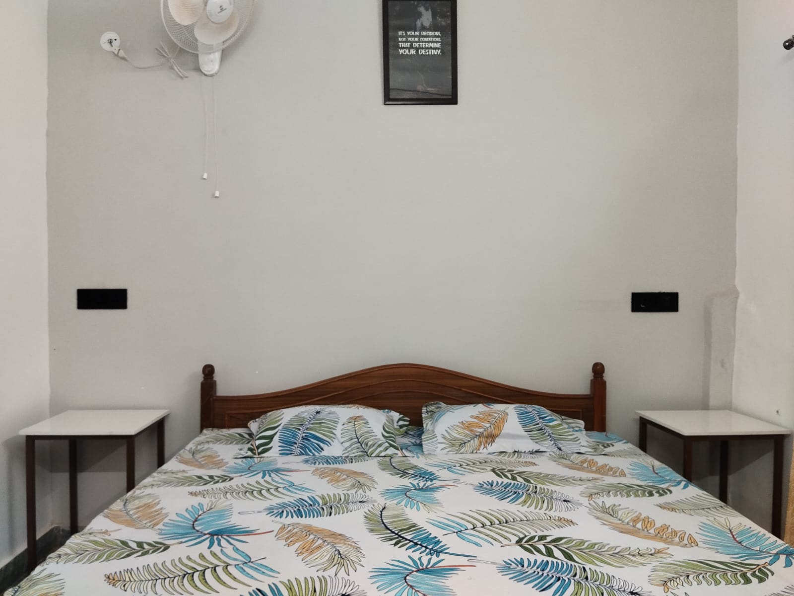 Shree Radhey Home Stay - Tap to explore photos
