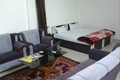 Hotel Shanti Palace, Auraiya