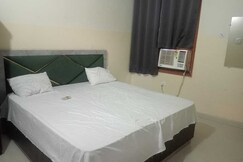 Hotel O Raj In, Kanpur