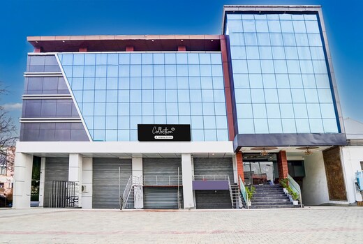 Super Collection O Bareilly Near Satellite Bus Stand
