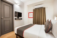 Super Townhouse Lords Regency, Indore