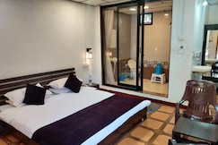 The Floresta Gir Farm house, Porbandar