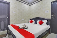 Hotel O Ashoka Classic Near Gokul Chat, Hyderabad