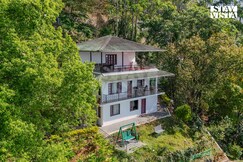 StayVista at Celestial @ Vale Echoes, Marayoor