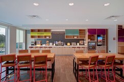 Home2 Suites by Hilton Lakewood Ranch, Manatee