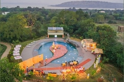 Blue Lagoon farm, Bhopal