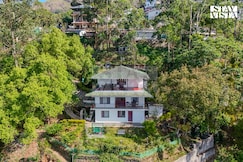 StayVista at Vale Echoes, Marayoor