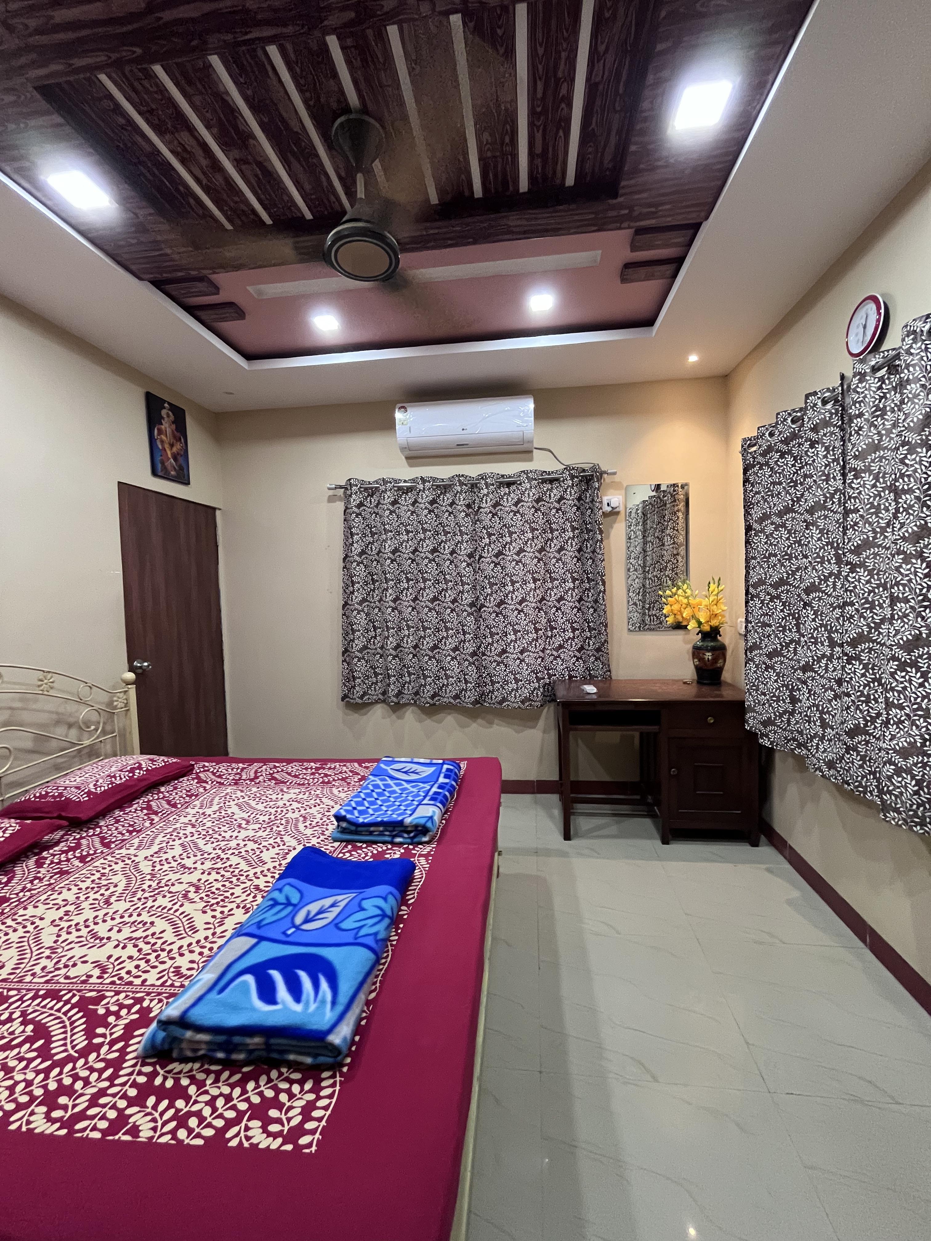 Patil Homestay - Tap to explore photos