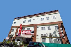 Hotel Aarav 94, Indore