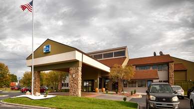 Best Western Benton Harbor-St. Joseph - Tap to explore photos