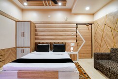 Hotel Shree Krishna, Kendraparha