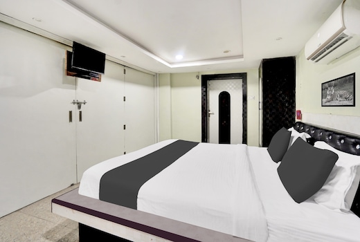 Super Hotel O Mani Bhai Patel