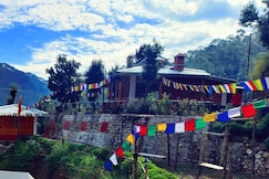 Myrica Cottages near Kainchi Dham, Kosya Kutauli
