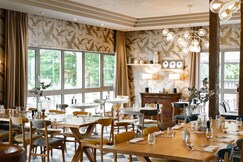Mercure Parc Du Coudray, Essonne