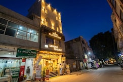 Hotel Platinum Stay InHouse Sanjha Chulha Restaurant, Amritsar