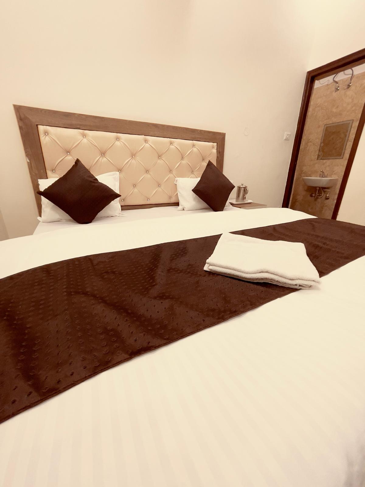 Vishram Guest House - Tap to explore photos