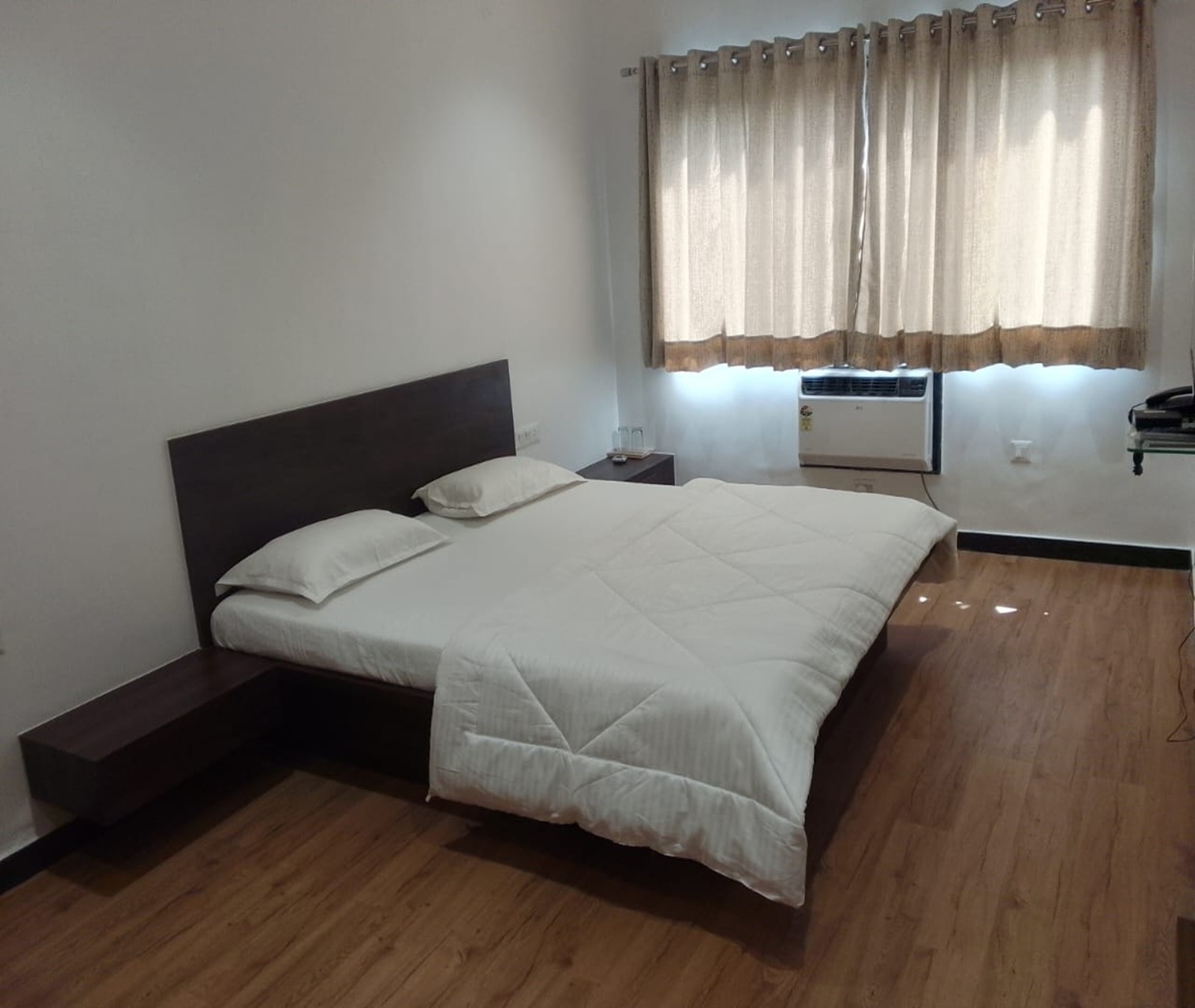 HOTEL ANUSHA 5