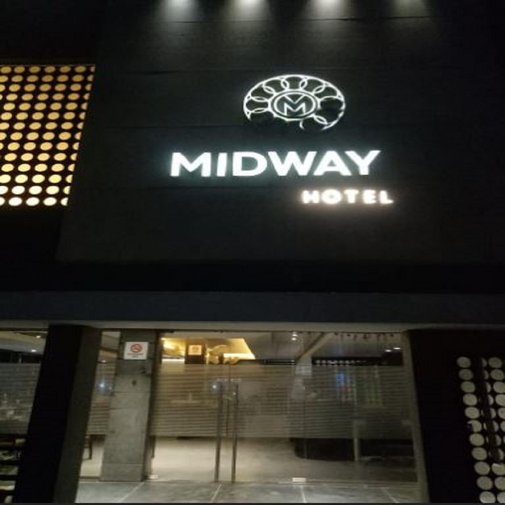 MIDWAY HOTEL - Tap to explore photos