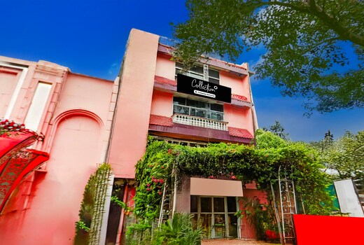 Collection O Nandanpura Sipri Bazar Formerly Hotel Highway Jhansi