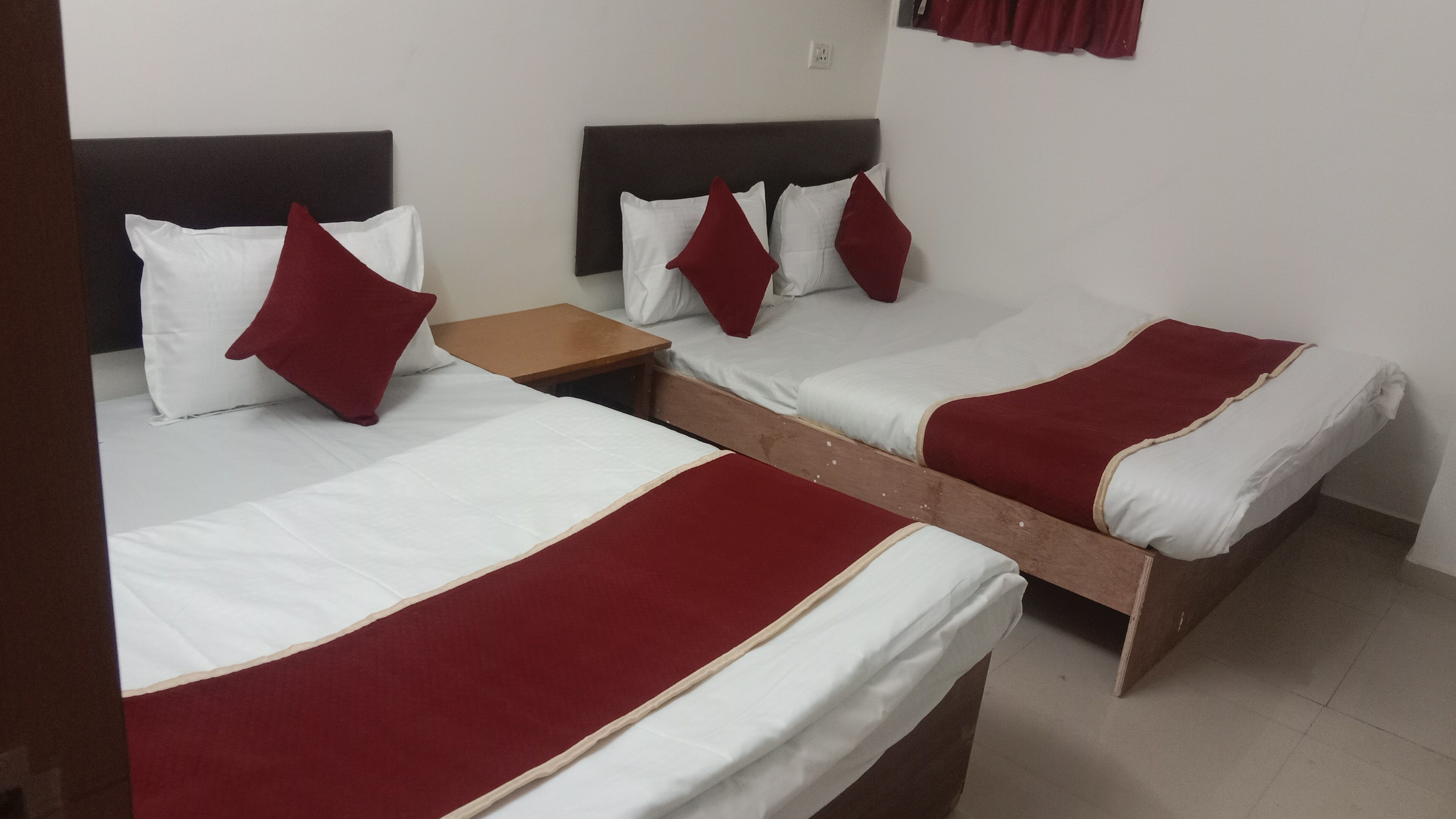 HOTEL RADHE & GUEST HOUSE  - Tap to explore photos