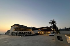KAILASHA CLUB & RESORT, Ujjain