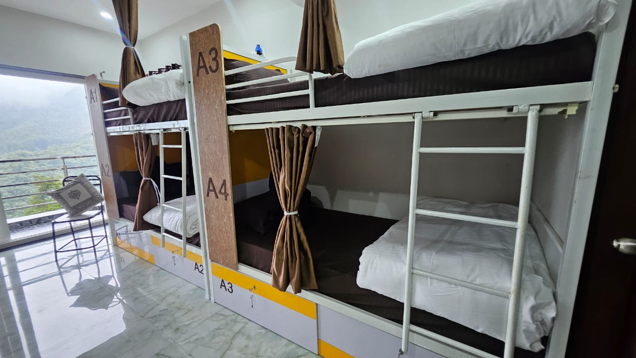 Camel S Backpackers Hostel - Tap to explore photos