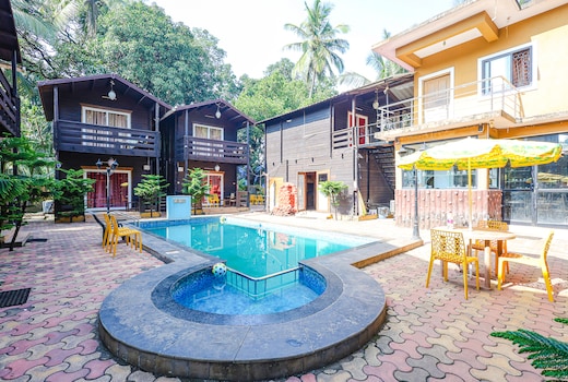 FabHotel Wenzet Cottages Stayora - Nr. Morjim Beach