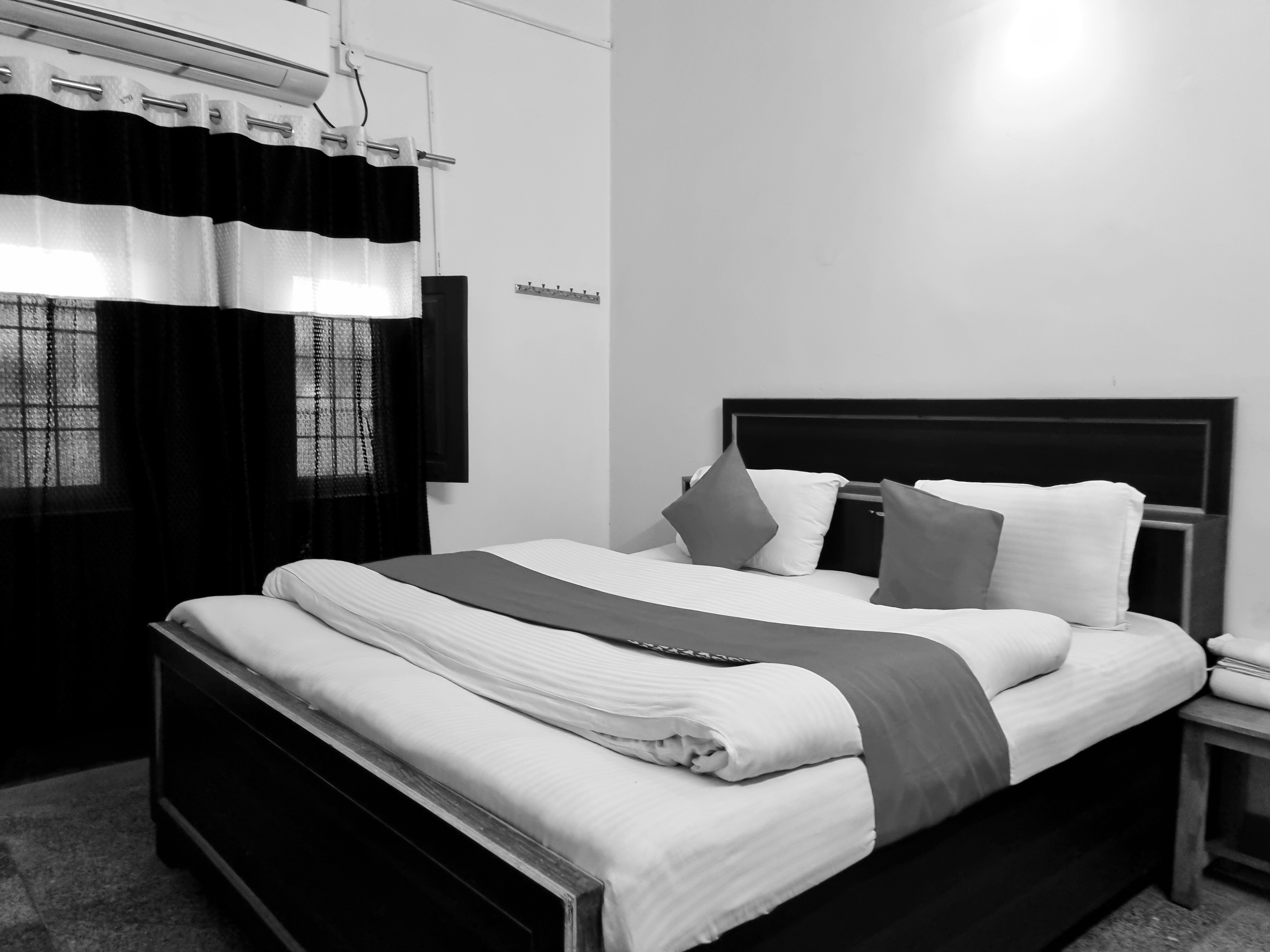 Jim Corbett Home Stay - Tap to explore photos