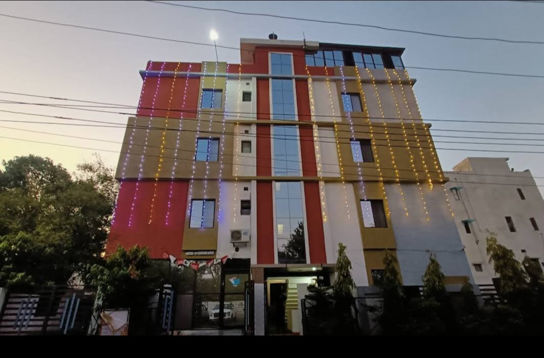 HOTEL RR PALACE, Bhopal