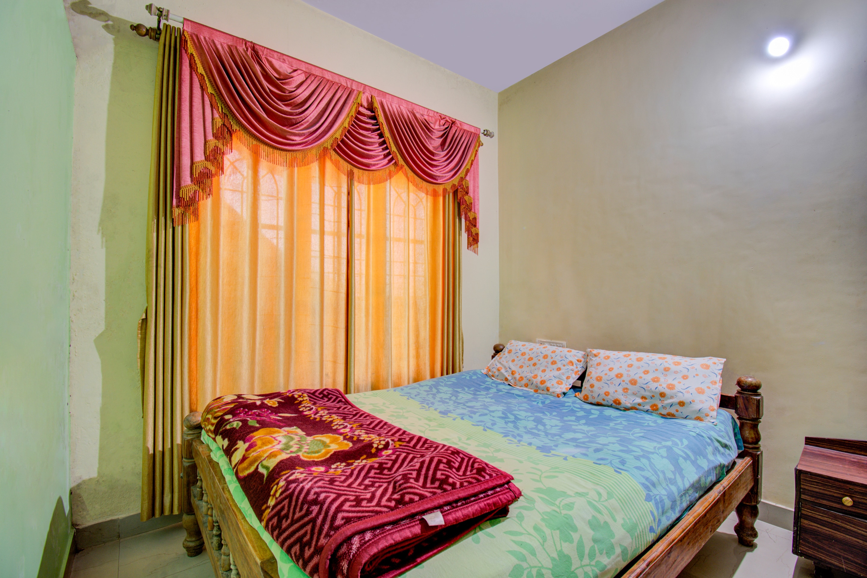 Stuwart Hill Homestay-3 BHK Homestay - Tap to explore photos