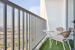 STAY By Latinem Luxury 1BR Holiday Home CB 3306, Dubai