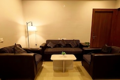 Cozy aur Convenient 2BHK, Kolkata
