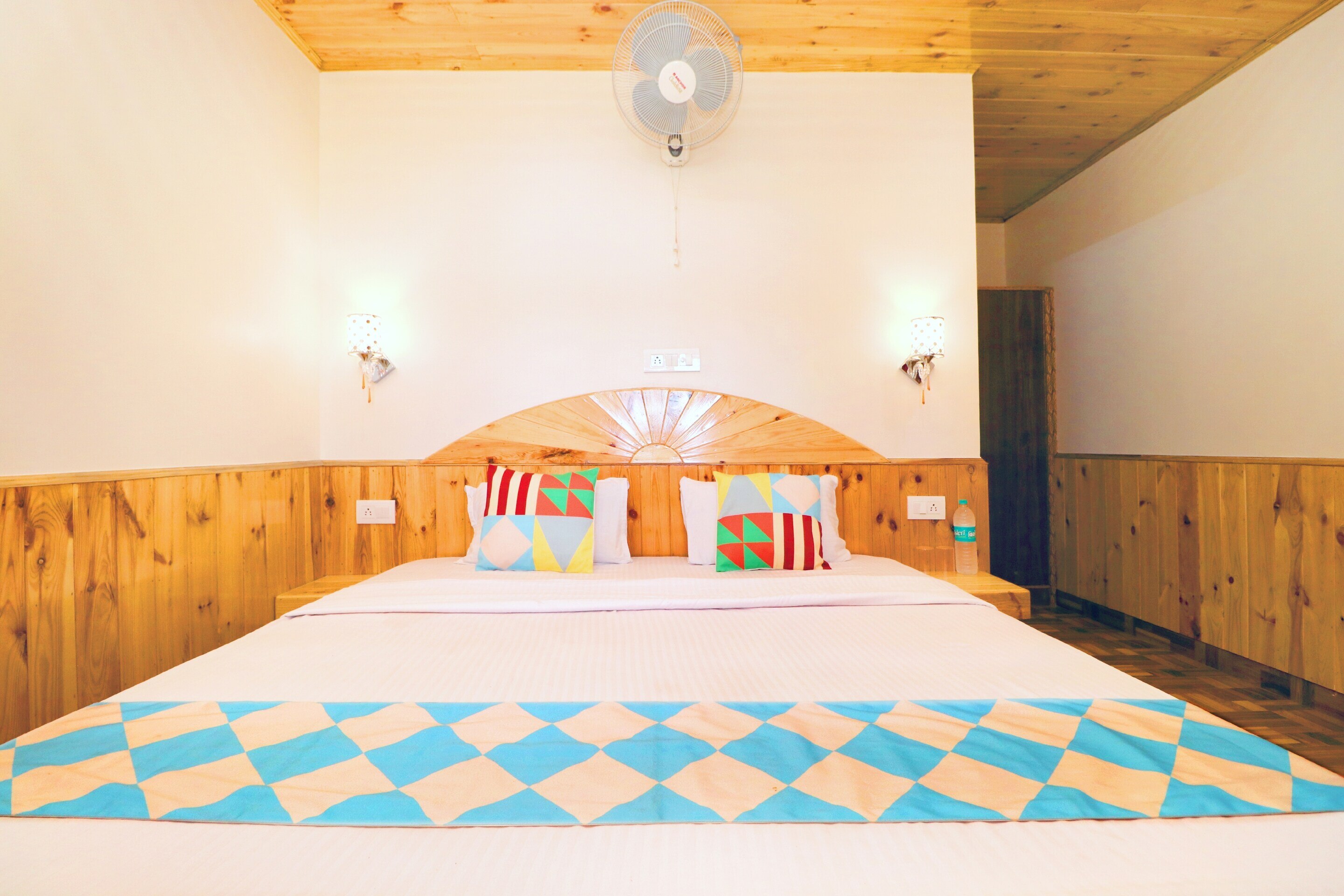 Hotel O Ritik Home Stay - Tap to explore photos
