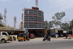 Sai Palace Inn, Puttaparthi