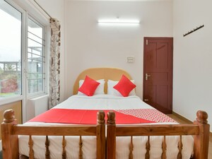 OYO 15434 Hilton Residency
