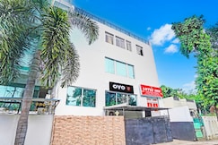 Hotel O Lotus Inn, Lucknow