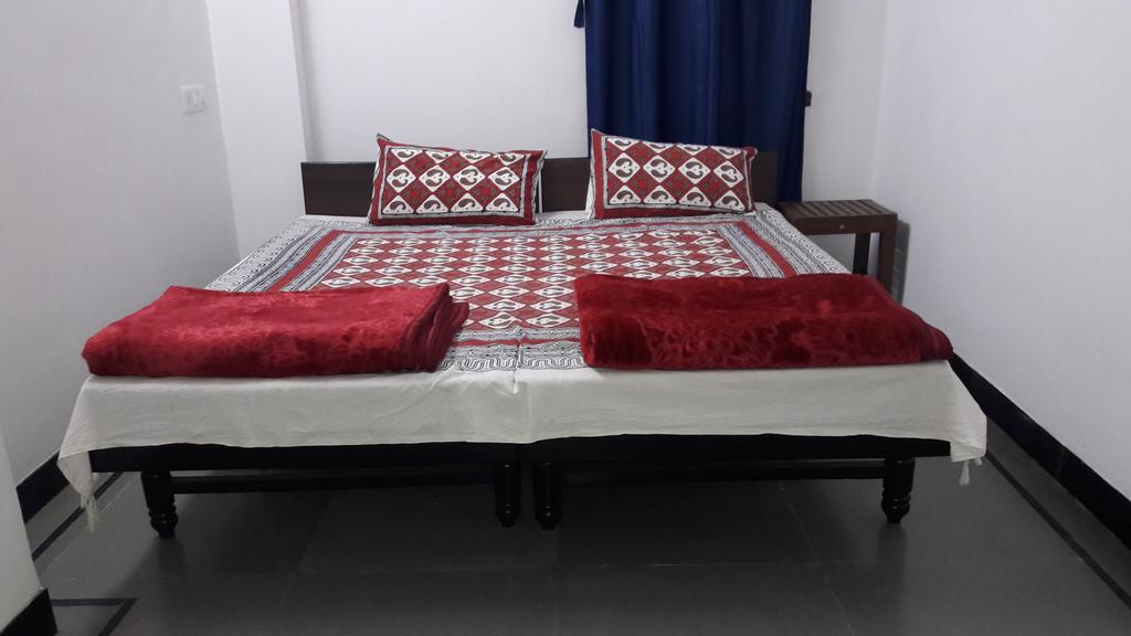 Nandini paying guest house - Tap to explore photos