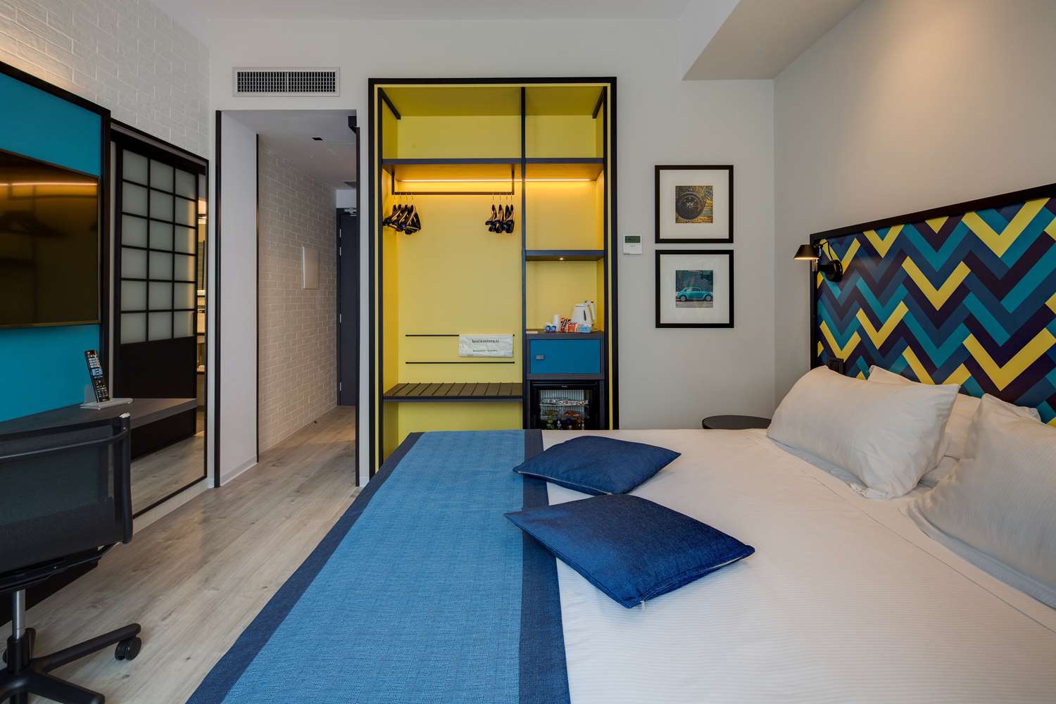 Best Western Hotel Cristallo - Tap to explore photos