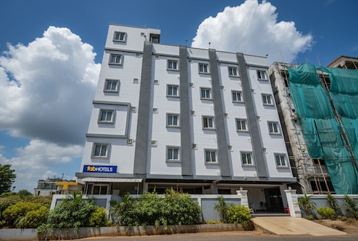 FabHotel SSR Ikon Suites - Nr Hyderabad Central University, Kondapur