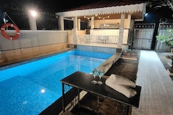 Tiny Home 2BHK with Pvt Pool, Lonavala