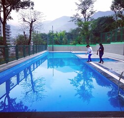 Swimming Pool 2