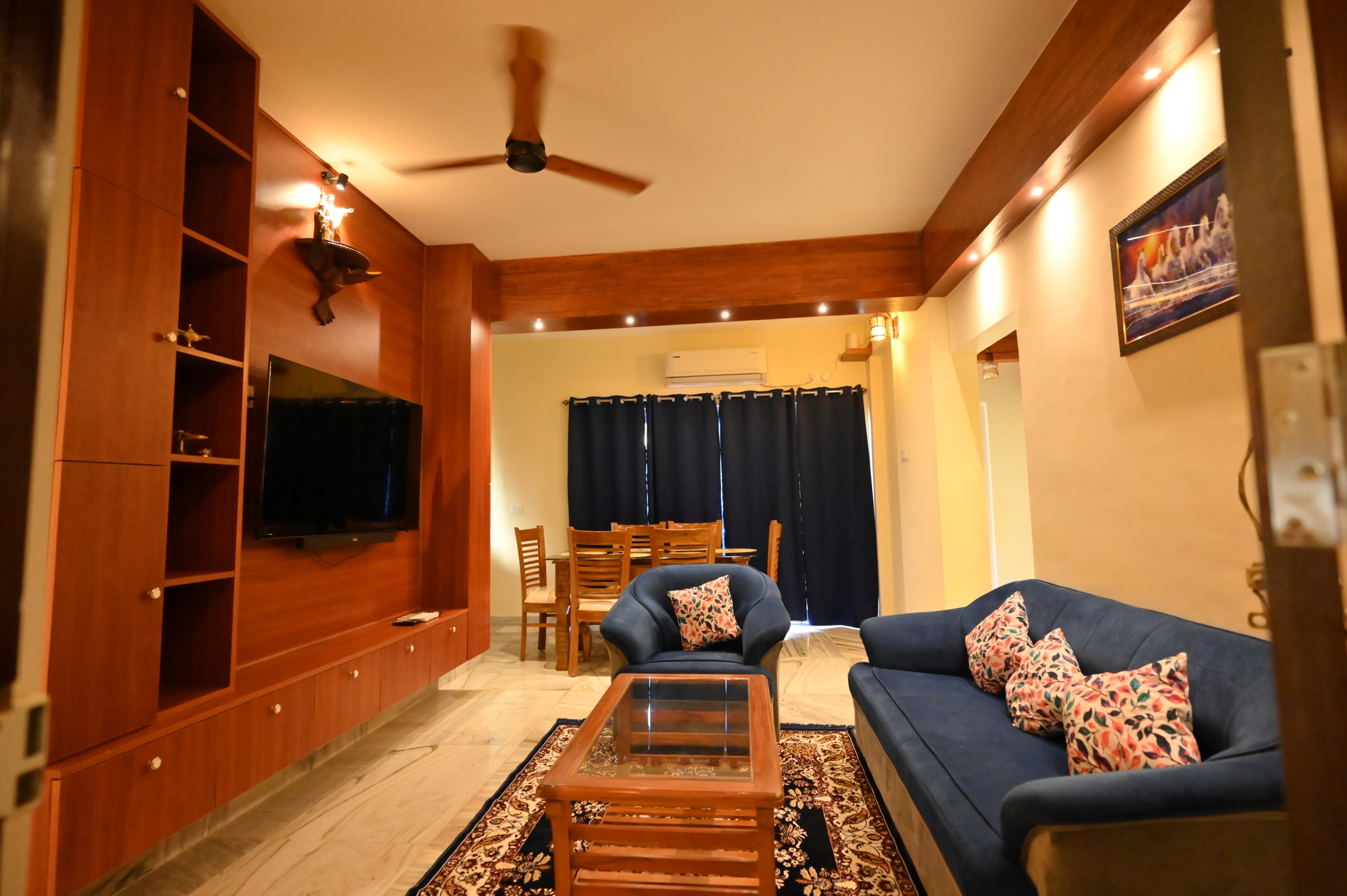 Sky s Luxe 2 BHK Cozy apartment   Benaulim Beach - Tap to explore photos