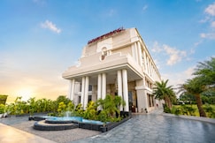 Pride Hotel & Convention Centre Indore, Indore
