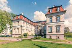 Sunday Hotel Schloss Neustadt Glewe, Ostholstein